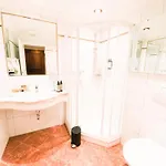 Steiner Superior Hotel 4*