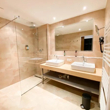 Hotel Hotel Steiner Superior 4*