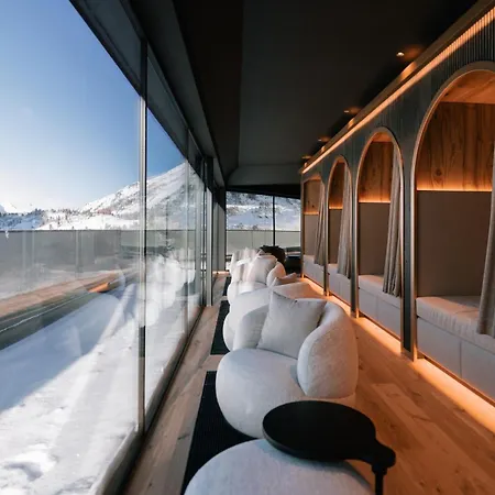 Steiner Superior מלון