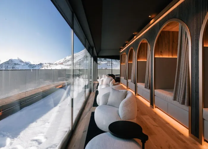 Steiner Superior Hotel